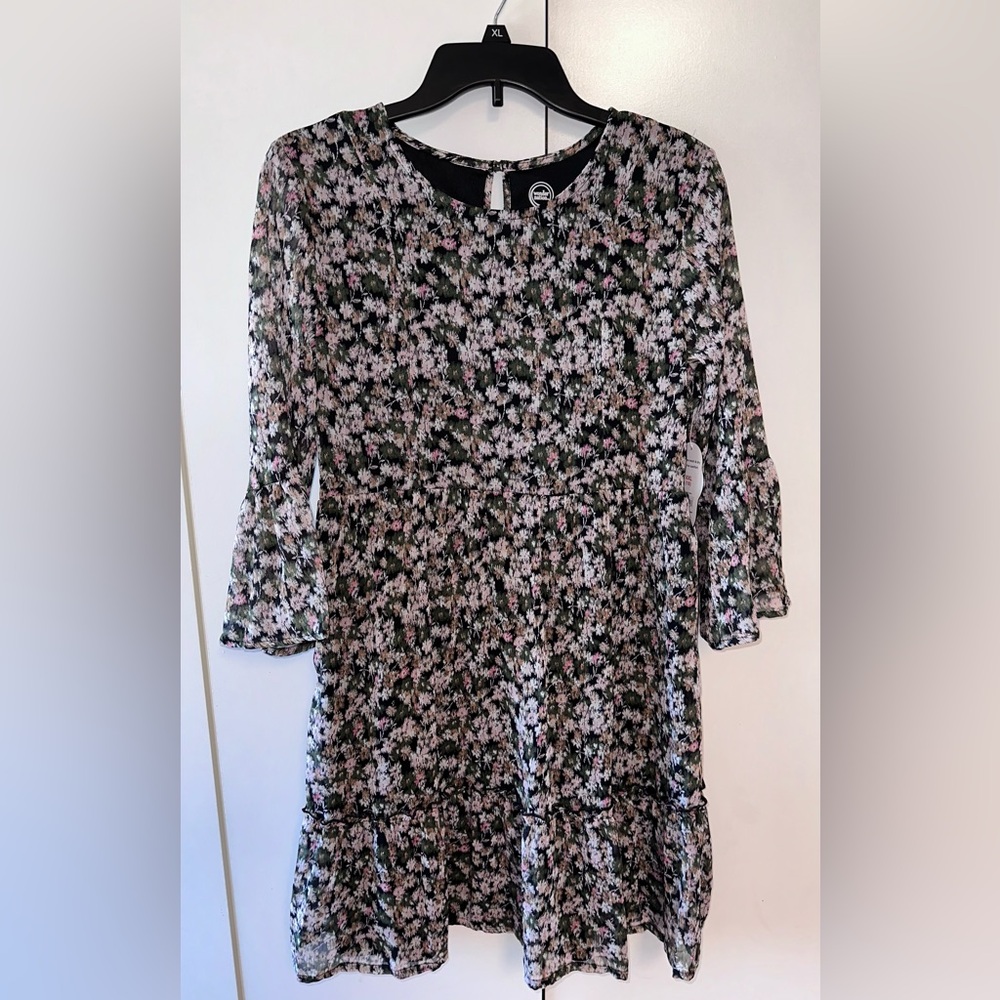 BWT Floral Dress with Bell Sleeves Wonder Nation XXL Girl 18